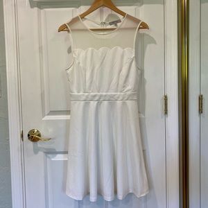 Papaya white dress